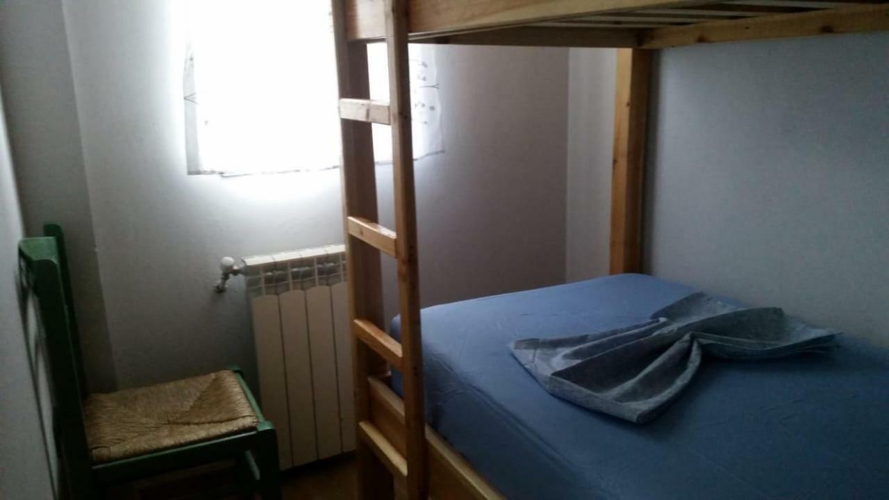 Bujtina E Tomorrit Hotel Ujanik Kültér fotó